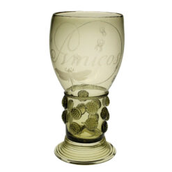 Stor remmare med gravyr