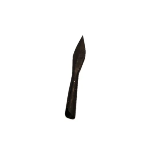 Arrowhead, flat head